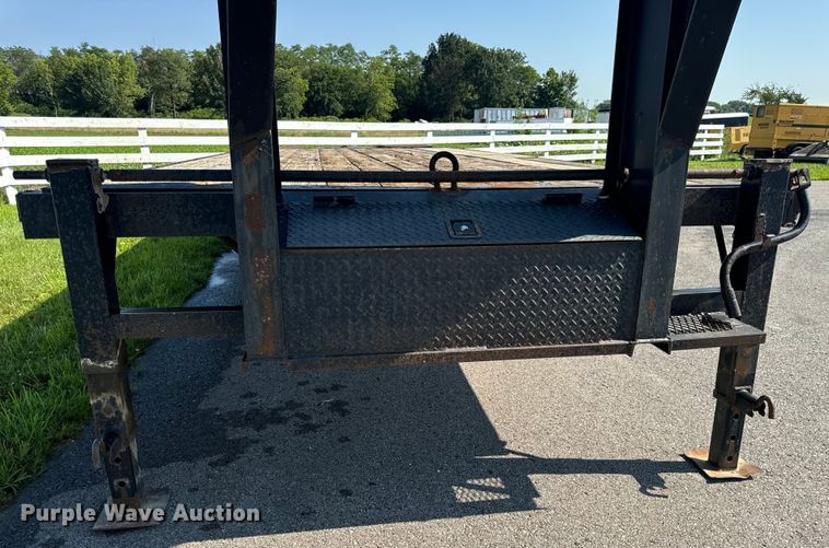 image for item OF9783 2010 Load-Master equipment trailer