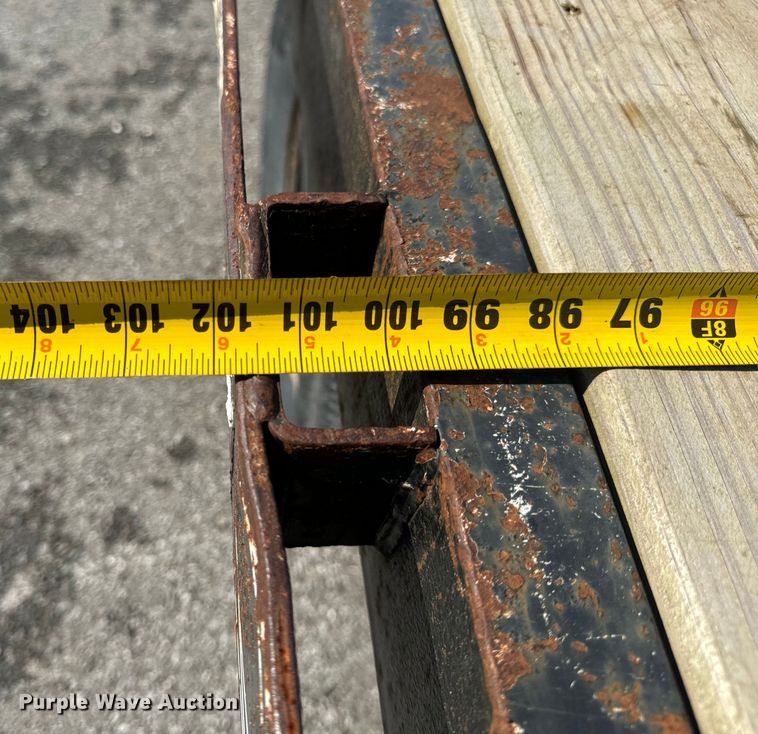 image for item OF9783 2010 Load-Master equipment trailer