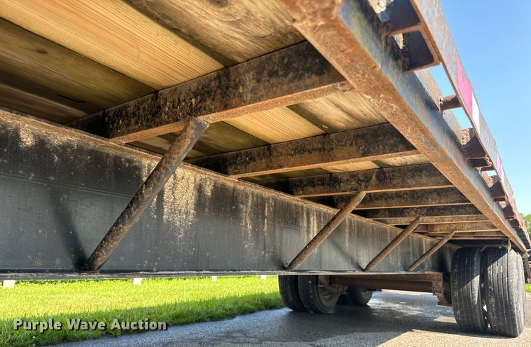 image for item OF9783 2010 Load-Master equipment trailer