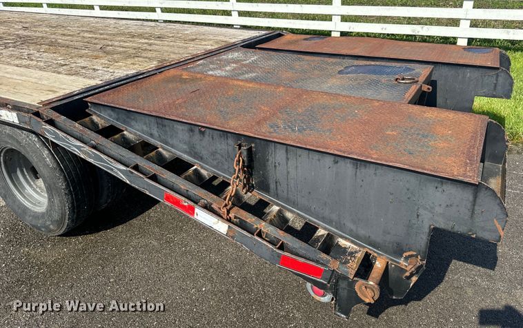 image for item OF9783 2010 Load-Master equipment trailer