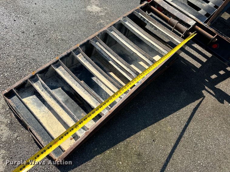 image for item OF9783 2010 Load-Master equipment trailer