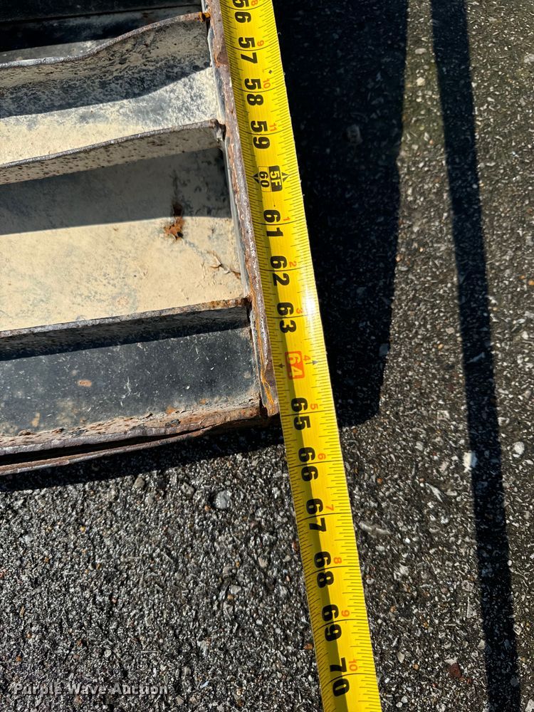 image for item OF9783 2010 Load-Master equipment trailer