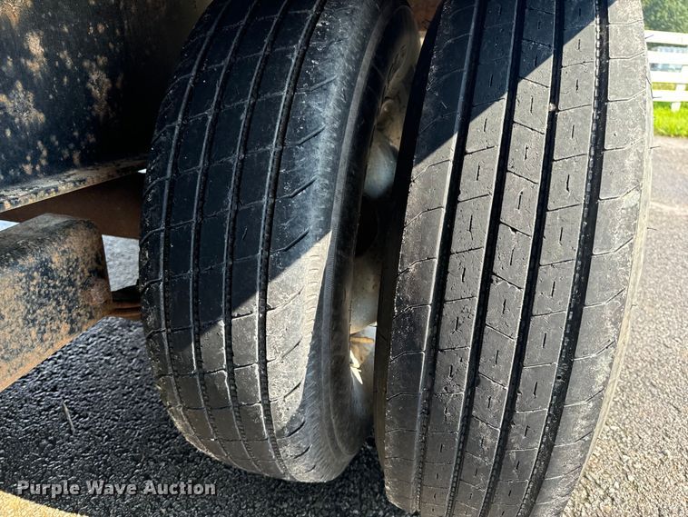 image for item OF9783 2010 Load-Master equipment trailer