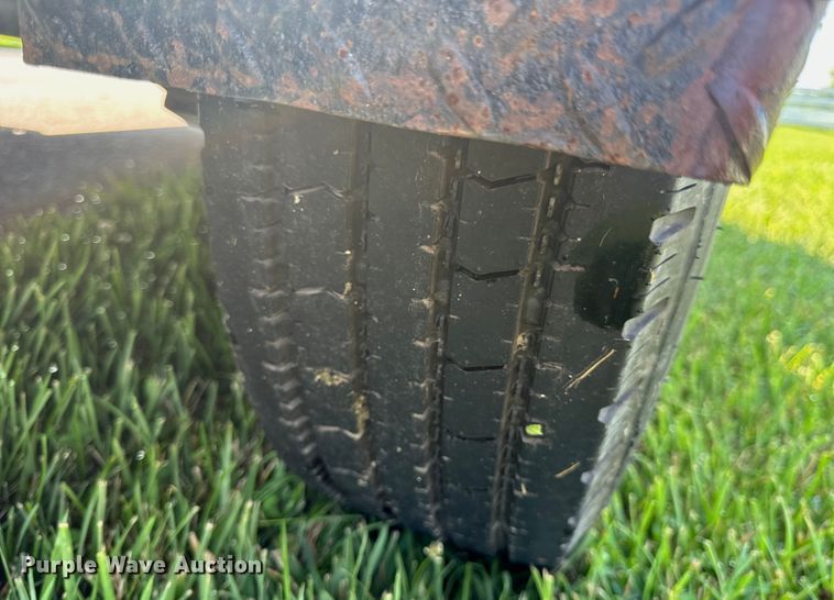 image for item OF9784 2020 Maxwell tilt deck equipment trailer