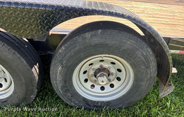 image for item OF9784 2020 Maxwell tilt deck equipment trailer