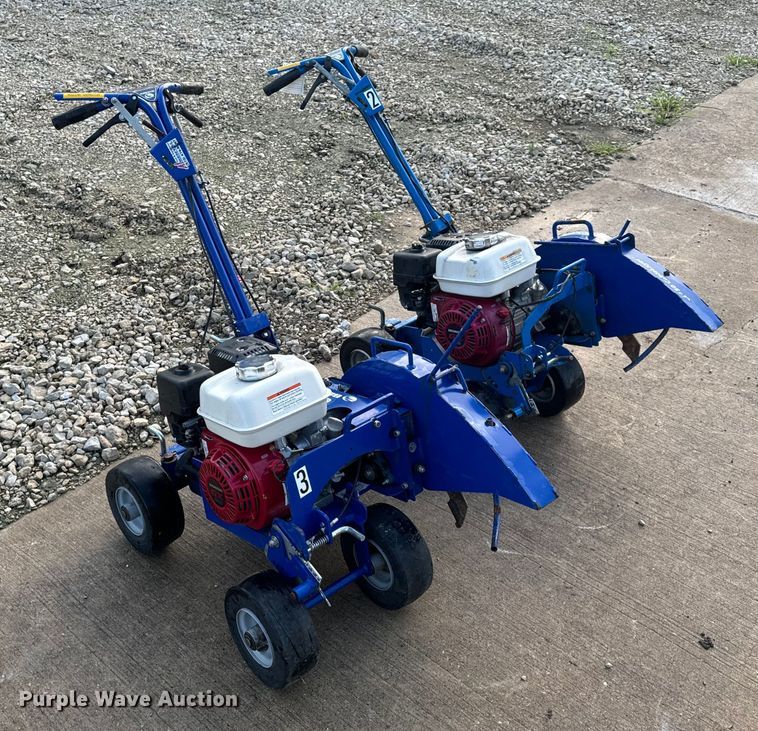 image for item OF9786 Lawn equipment 