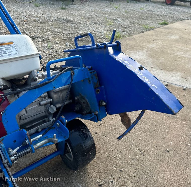 image for item OF9786 Lawn equipment 