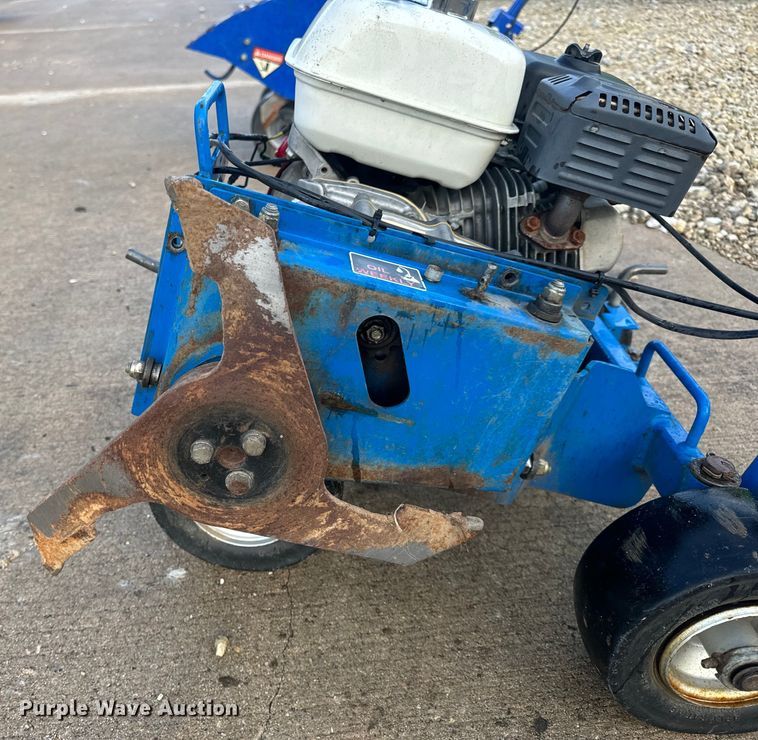 image for item OF9786 Lawn equipment 