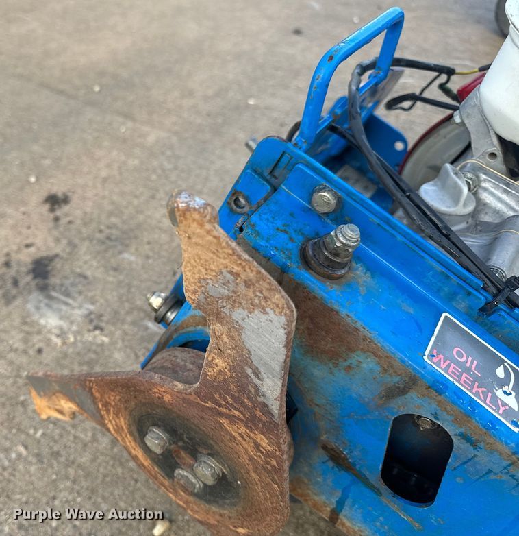 image for item OF9786 Lawn equipment 