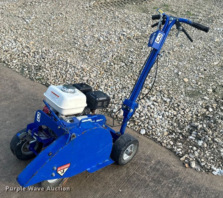 image for item OF9786 Lawn equipment 