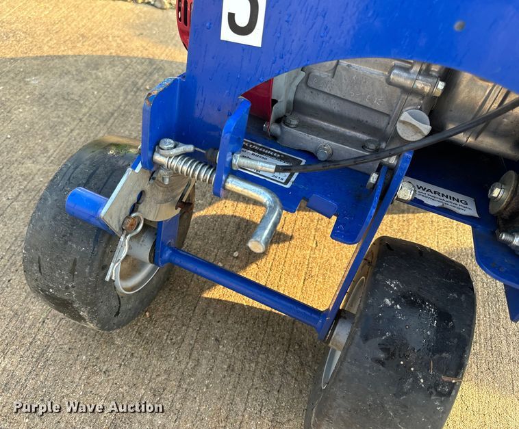 image for item OF9786 Lawn equipment 