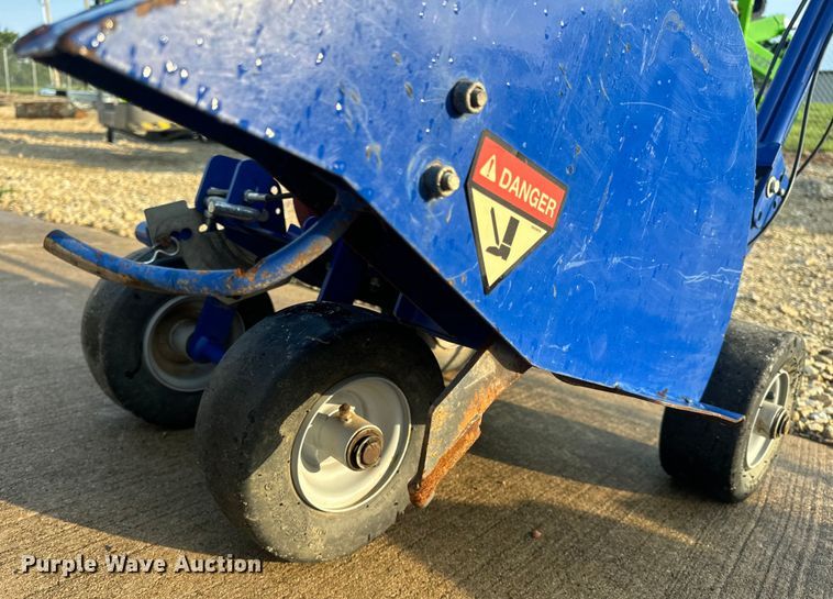 image for item OF9786 Lawn equipment 