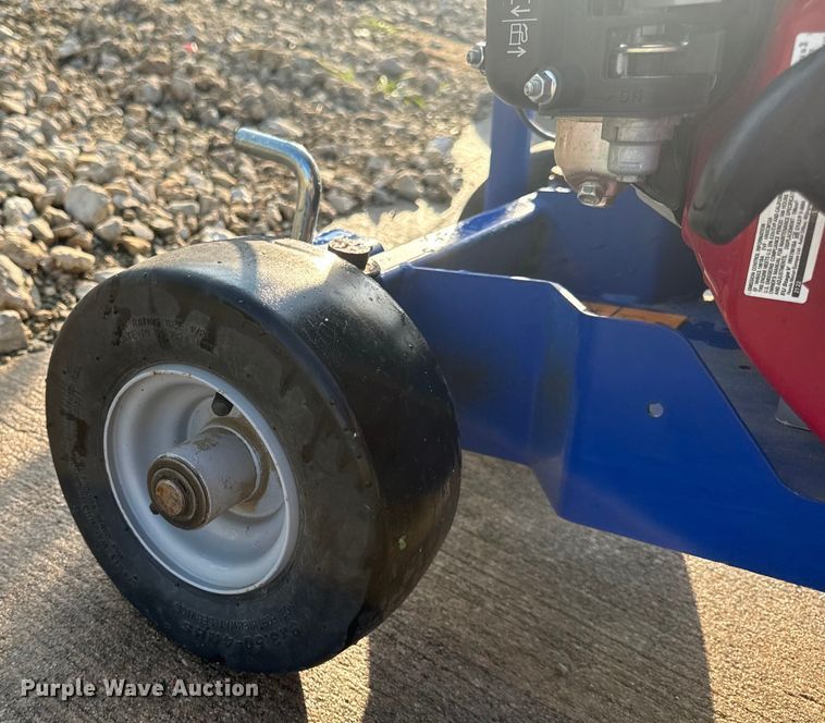 image for item OF9786 Lawn equipment 