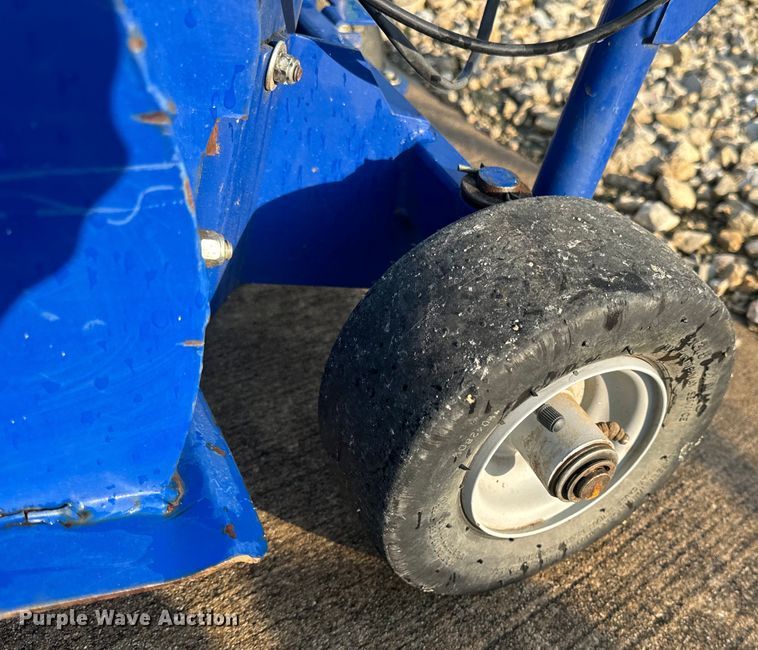 image for item OF9786 Lawn equipment 