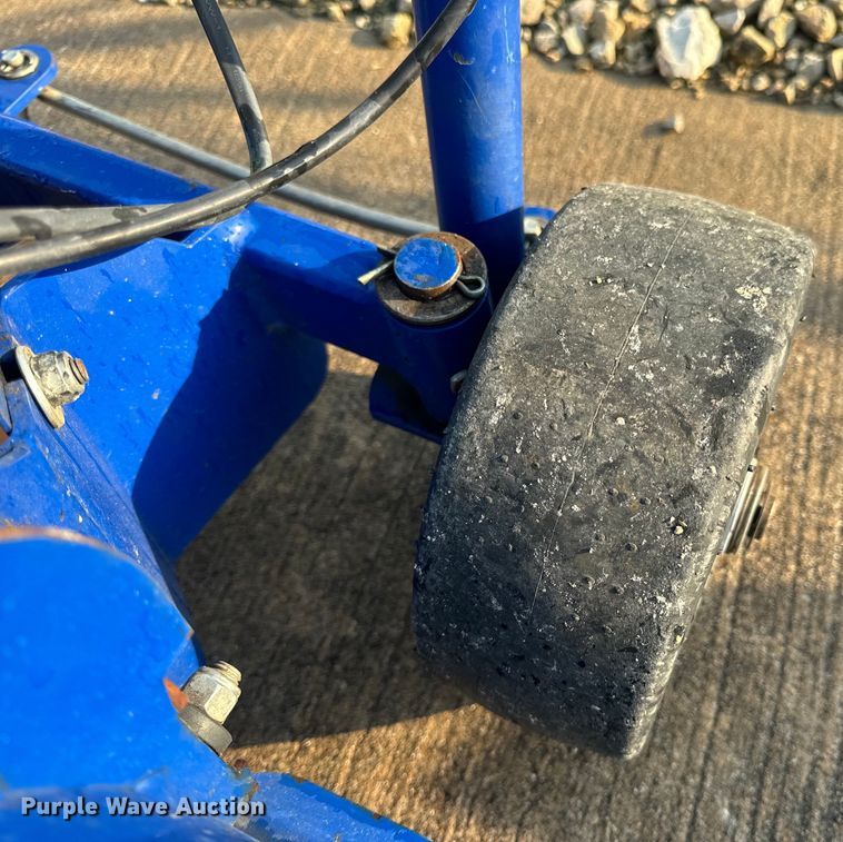 image for item OF9786 Lawn equipment 