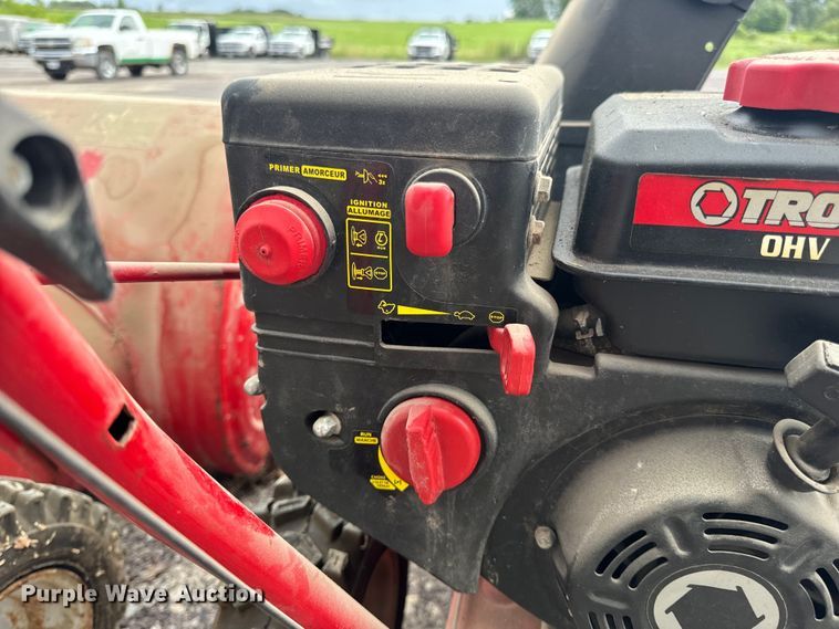 image for item OF9802 (3) Troy-Bilt Snow Storm 24