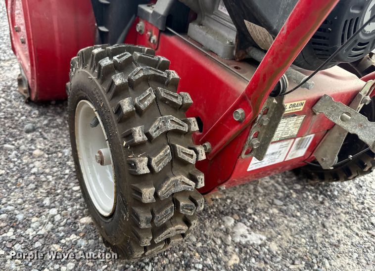 image for item OF9802 (3) Troy-Bilt Snow Storm 24