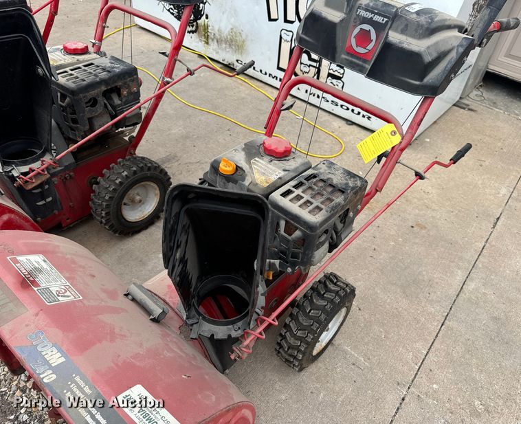 image for item OF9803 (4) Troy-Bilt Storm 24