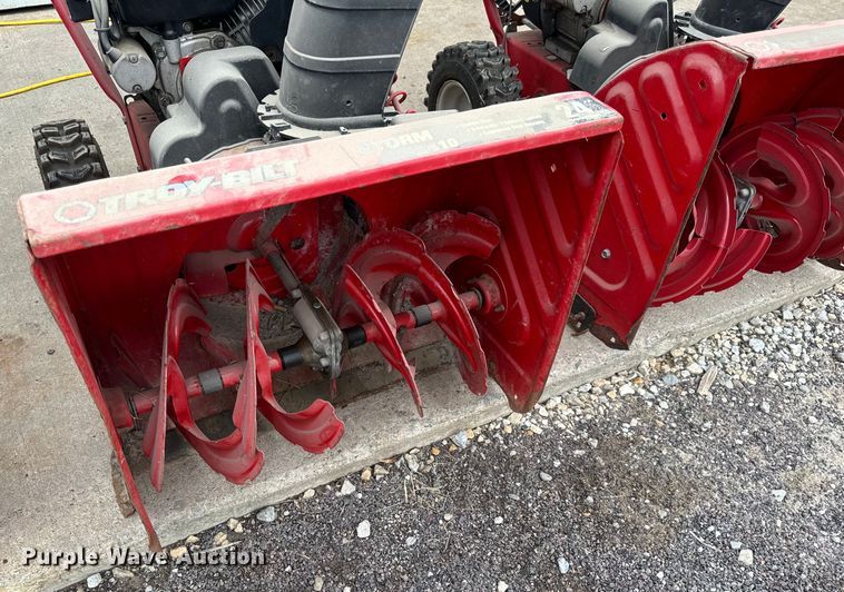 image for item OF9803 (4) Troy-Bilt Storm 24