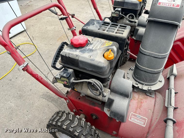 image for item OF9803 (4) Troy-Bilt Storm 24