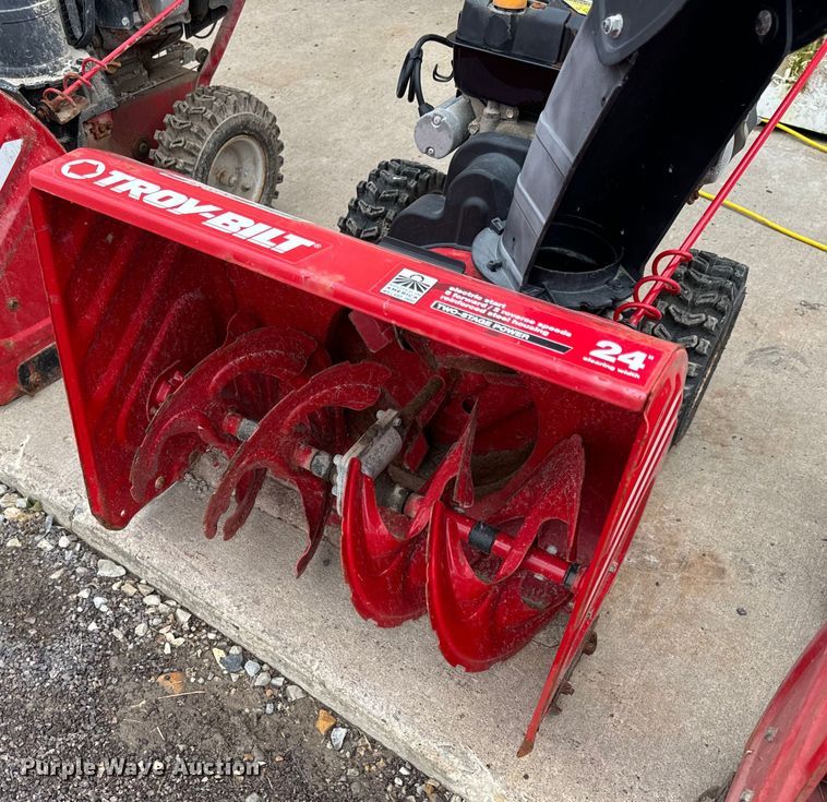 image for item OF9803 (4) Troy-Bilt Storm 24