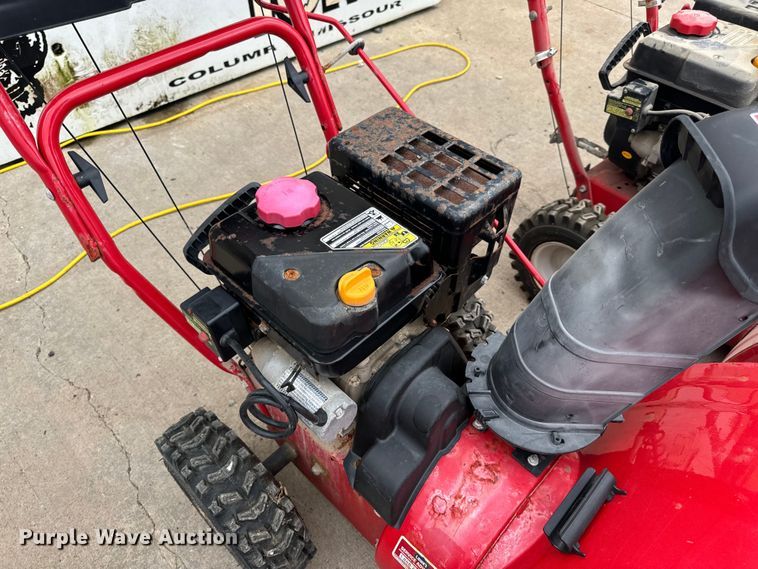 image for item OF9803 (4) Troy-Bilt Storm 24