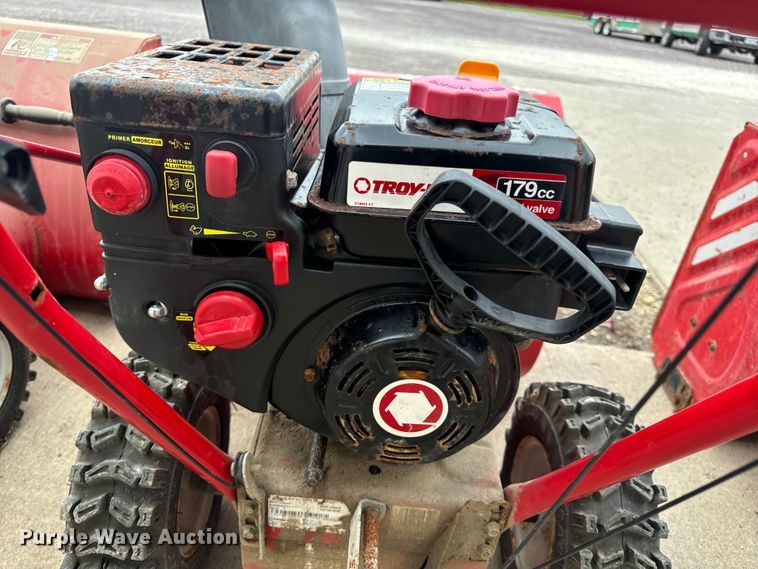 image for item OF9803 (4) Troy-Bilt Storm 24
