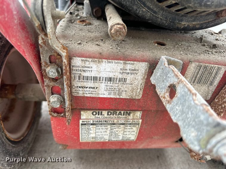 image for item OF9803 (4) Troy-Bilt Storm 24
