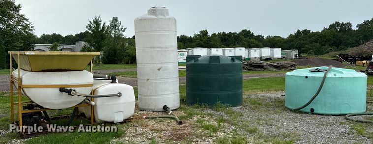 image for item OF9807 Turbo Turf brine mixing tank