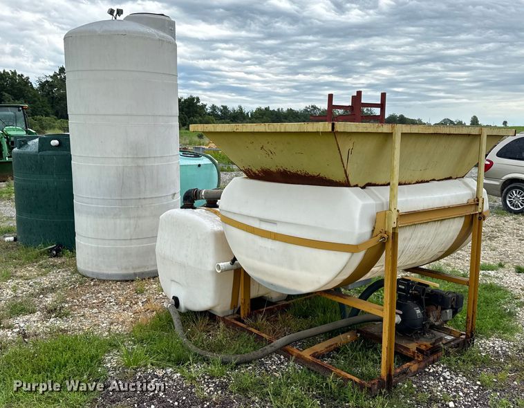 image for item OF9807 Turbo Turf brine mixing tank