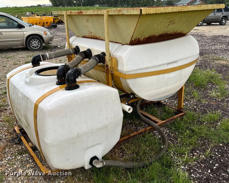 image for item OF9807 Turbo Turf brine mixing tank