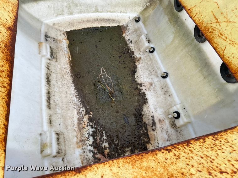 image for item OF9807 Turbo Turf brine mixing tank