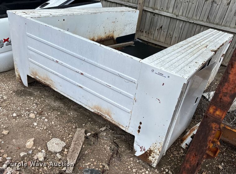 image for item OL9666 Utility bed