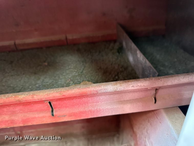 image for item OL9666 Utility bed