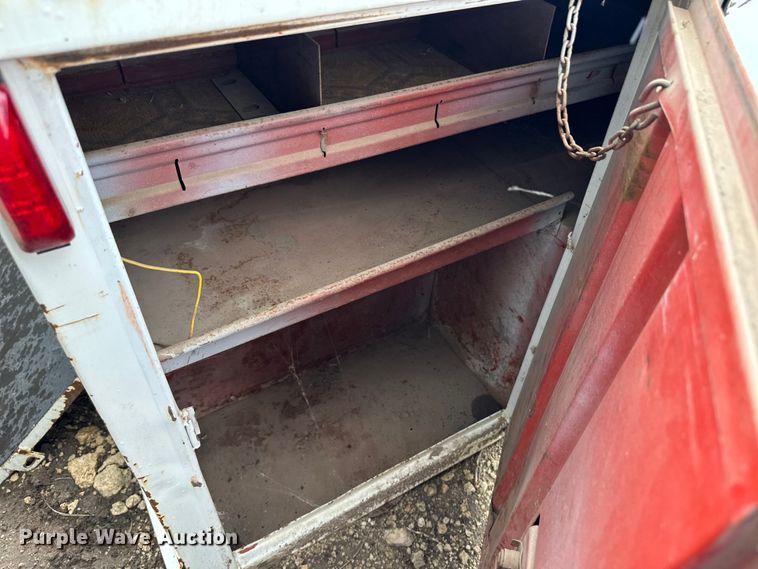 image for item OL9666 Utility bed