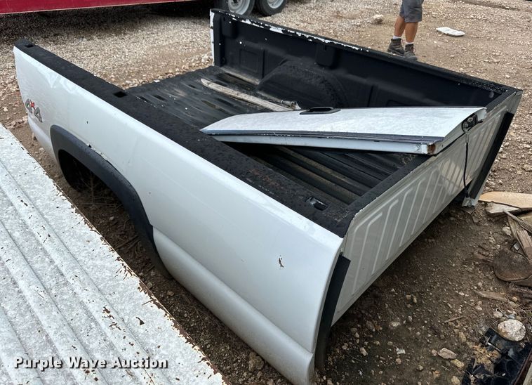 image for item OL9667 Chevrolet pickup truck bed