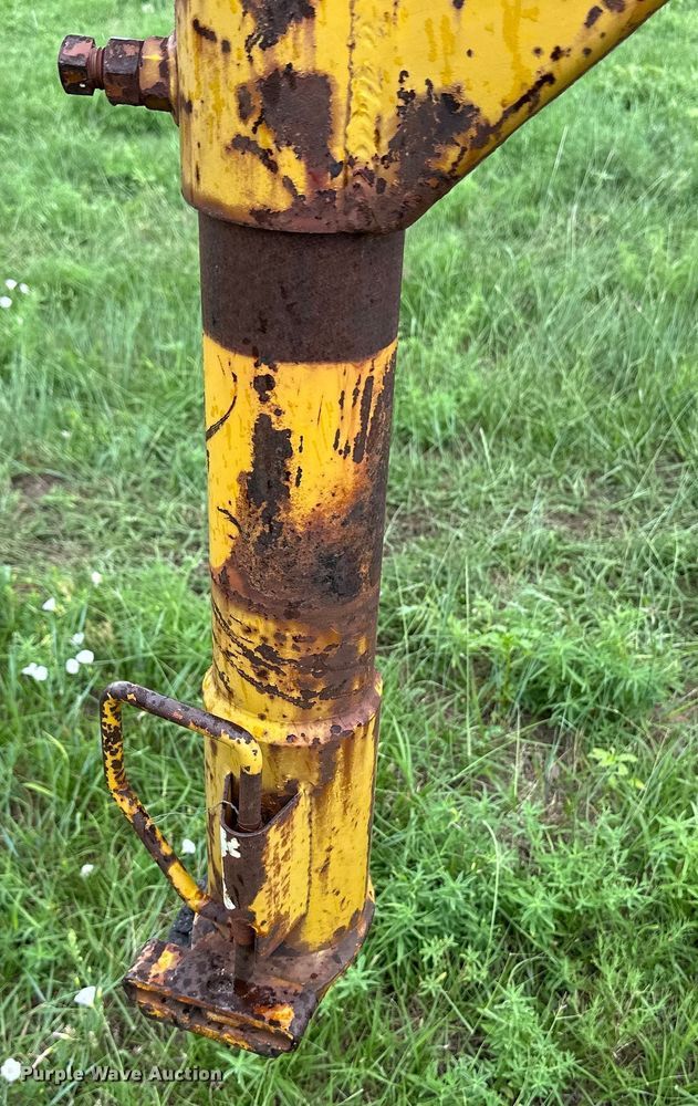 image for item OL9668 Hay bale trailer