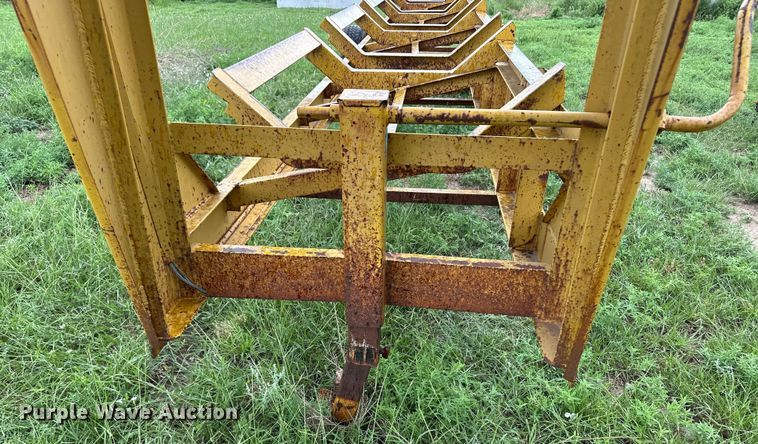 image for item OL9668 Hay bale trailer