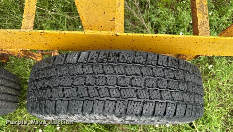 image for item OL9668 Hay bale trailer