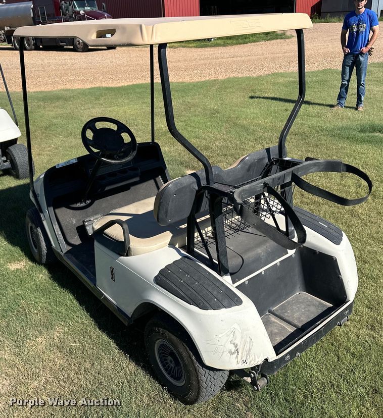 image for item OL9682 EZ-Go Textron TXT golf cart