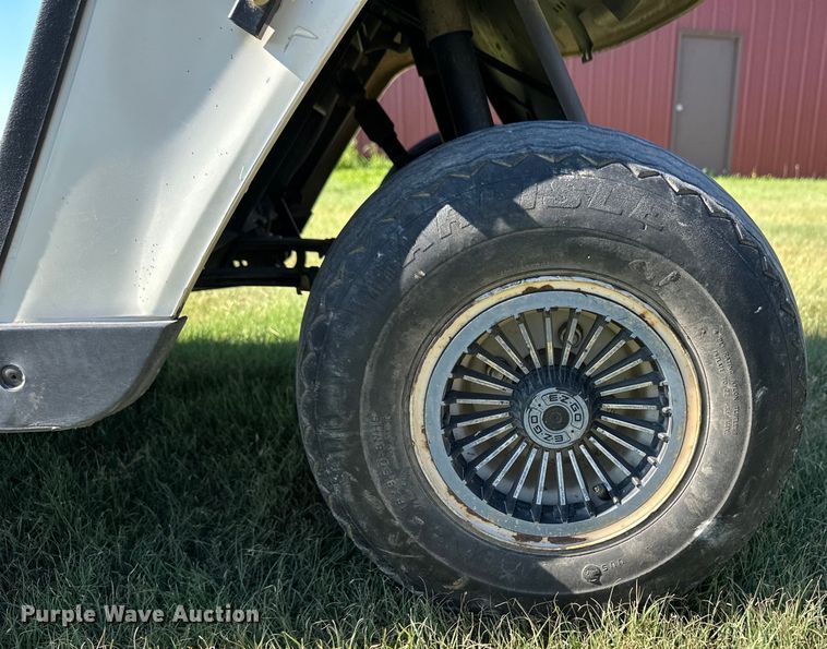 image for item OL9682 EZ-Go Textron TXT golf cart