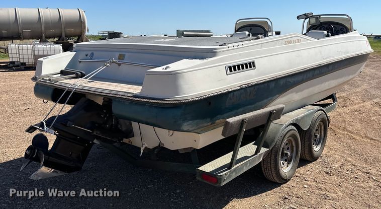 image for item OL9684 1993 Galaxie boat