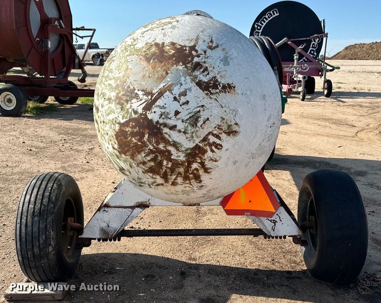 image for item OL9695 (2) fuel tanks