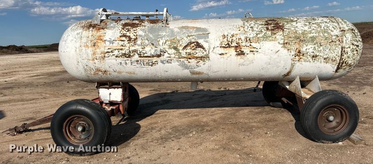 image for item OL9695 (2) fuel tanks