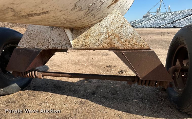 image for item OL9695 (2) fuel tanks