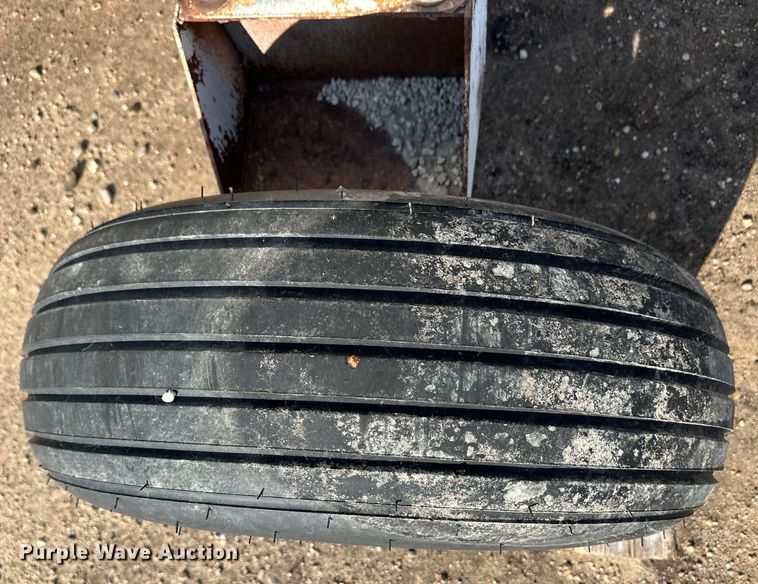 image for item OL9695 (2) fuel tanks