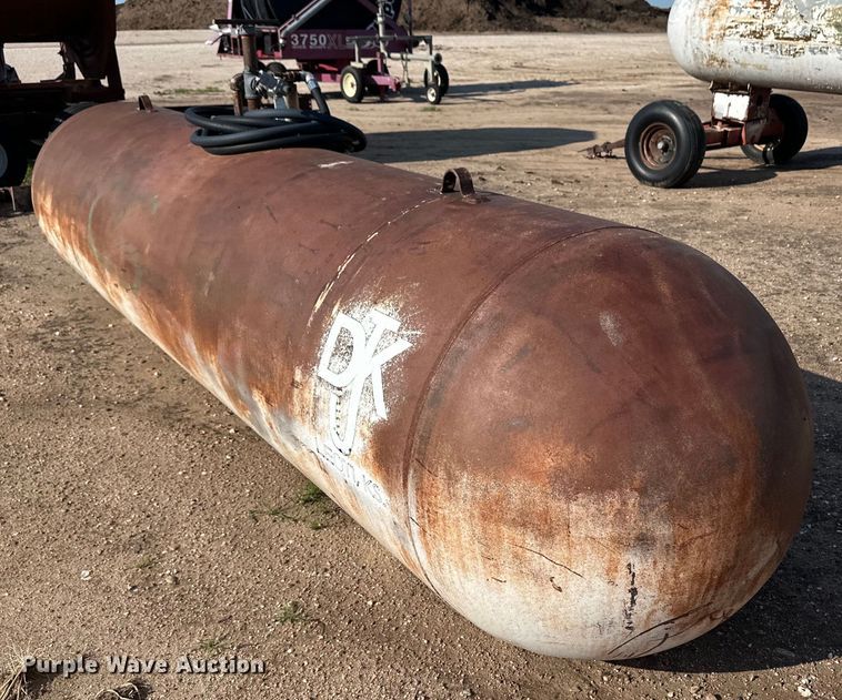 image for item OL9695 (2) fuel tanks