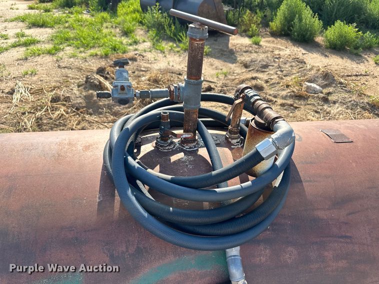 image for item OL9695 (2) fuel tanks