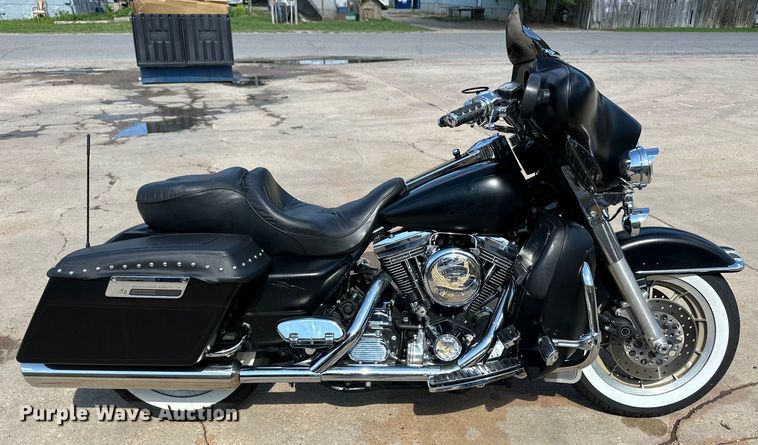 image for item OL9701 1998 Harley Davidson Electra Glide motorcycle