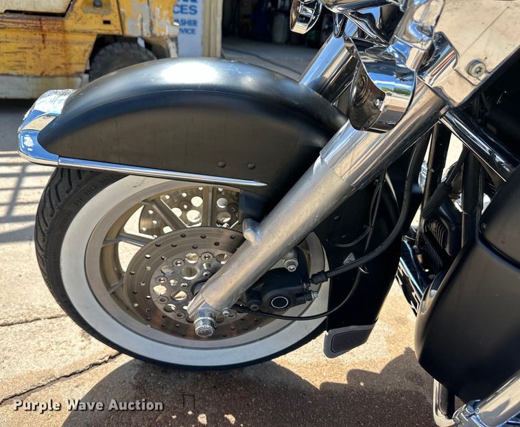 image for item OL9701 1998 Harley Davidson Electra Glide motorcycle